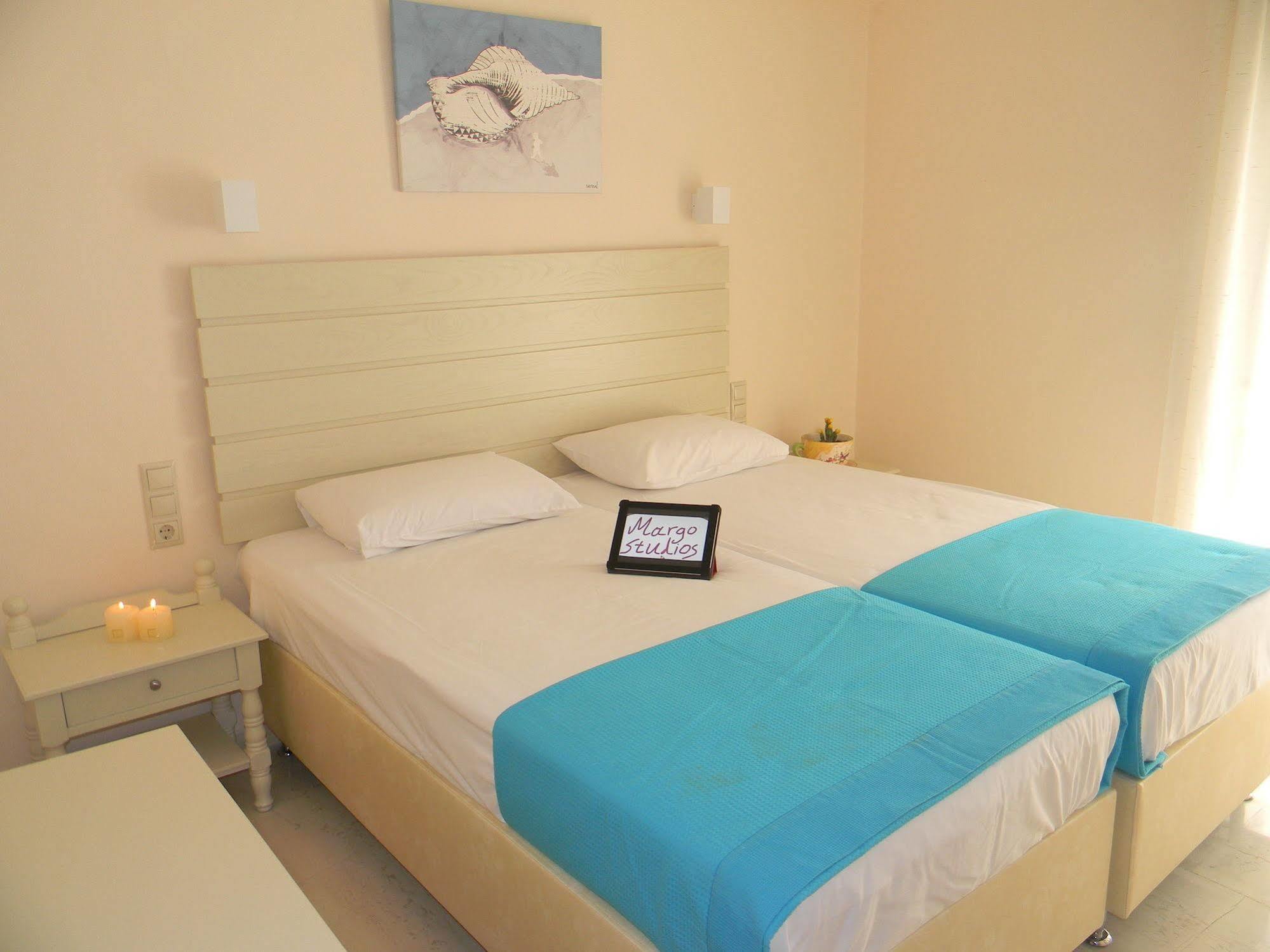Margo Studios Naxos City Экстерьер фото